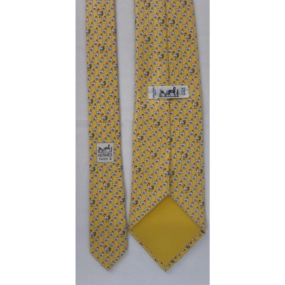 Hermes Yellow Chicken & Egg 100% Silk Tie Whimsical Print Made in France #W5218